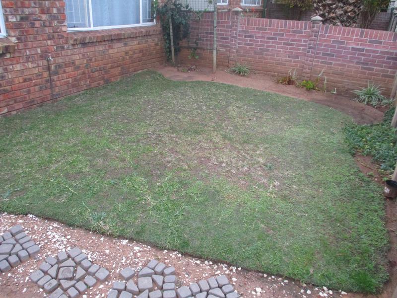 2 Bedroom Property for Sale in Uitsig Free State